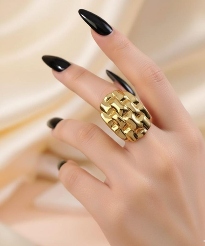 Bold Chain Link Statement Ring
