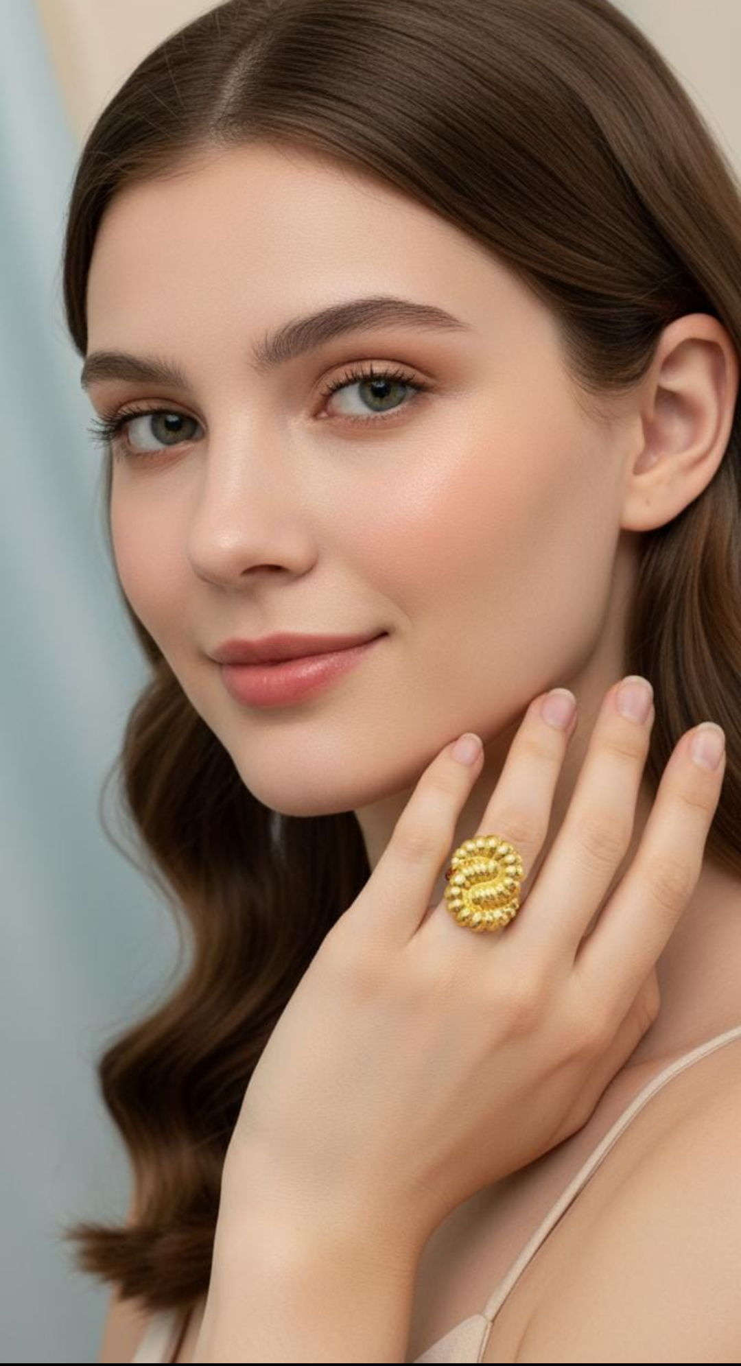 Golden Sculpted Statement Ring – KoreanStuff