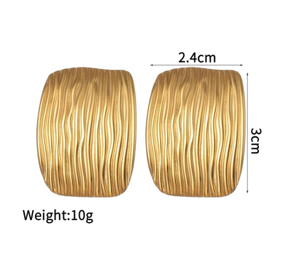 Textured Gold Statement Stud Earrings – Sculpted Elegance