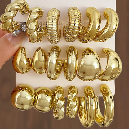 Gold Chunky Hoop Earrings – Polished Statement Huggie Earrings for Women