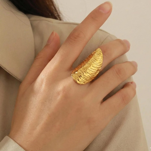 Golden Ridge Statement Ring
