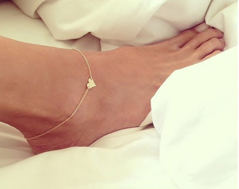 Delicate Heart Charm Anklet