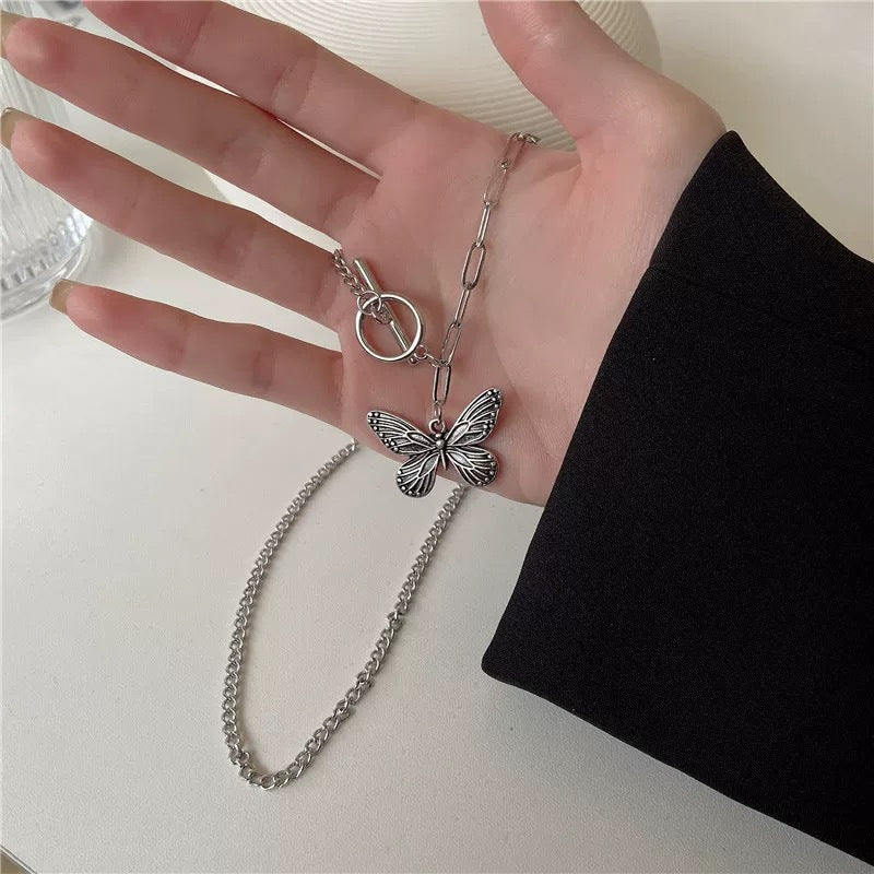 🦋 Butterfly Toggle Chain Necklace
