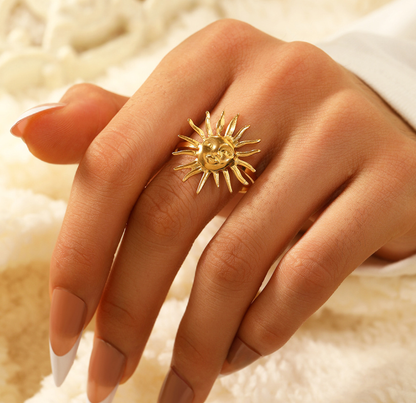 Golden Sun Face Statement Ring