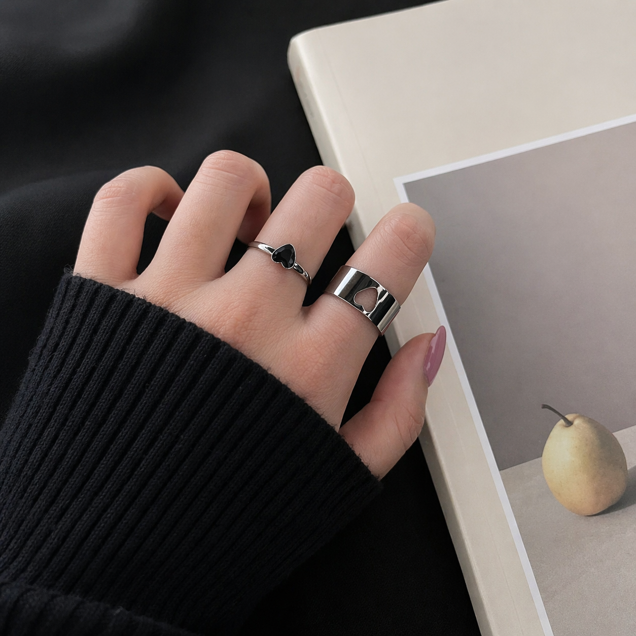 Minimal Heart Cutout Ring Set