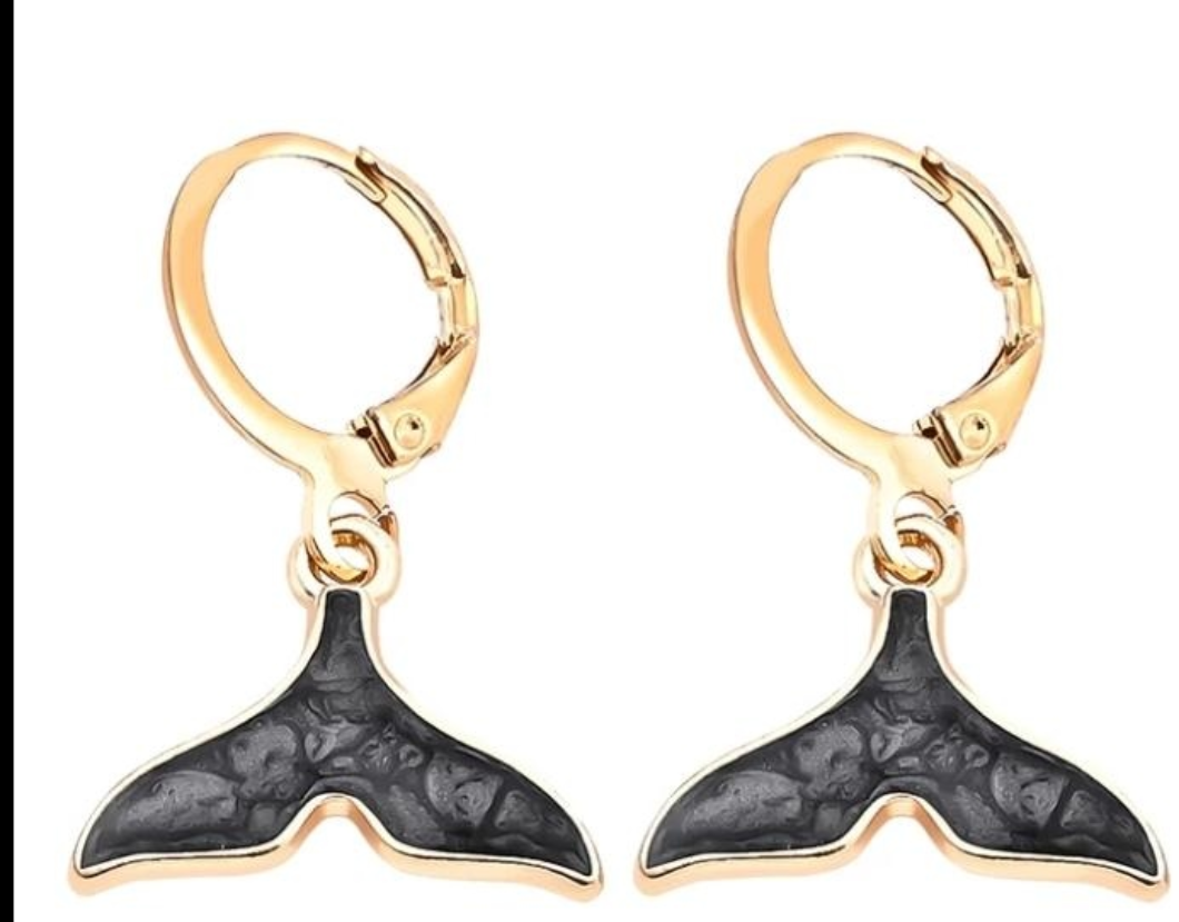 Minimalist Mermaid Tail Hoop Earrings