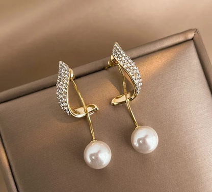 Elegant Crystal Wing Pearl Drop Earrings
