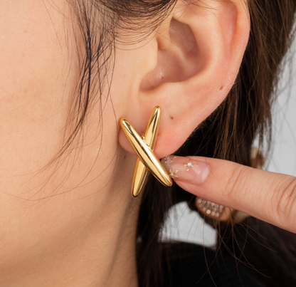 Abstract Cross Gold Stud Earrings – Modern Minimal Edge