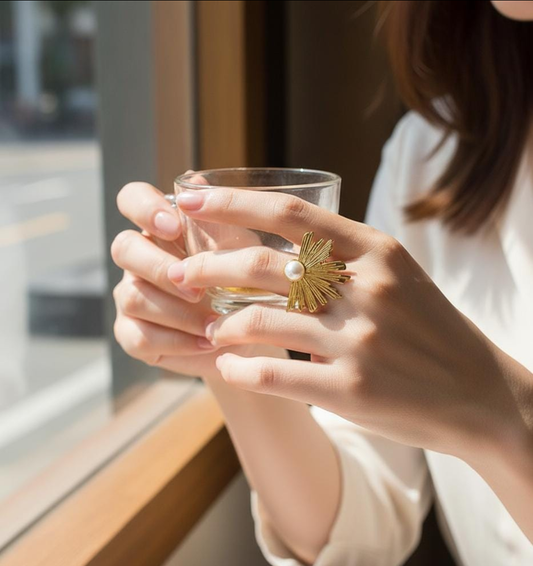Radiant Fan Pearl Statement Ring