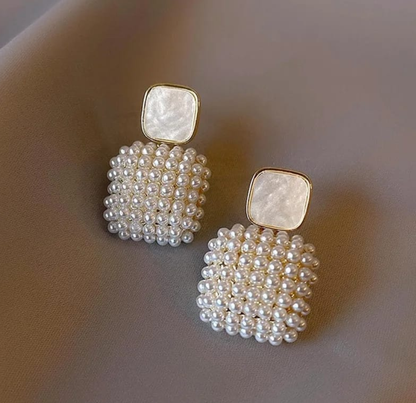 Chic Pearl Cluster Square Drop Earrings