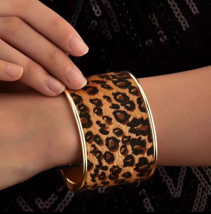 🐆 Leopard Print Statement Cuff Bracelet